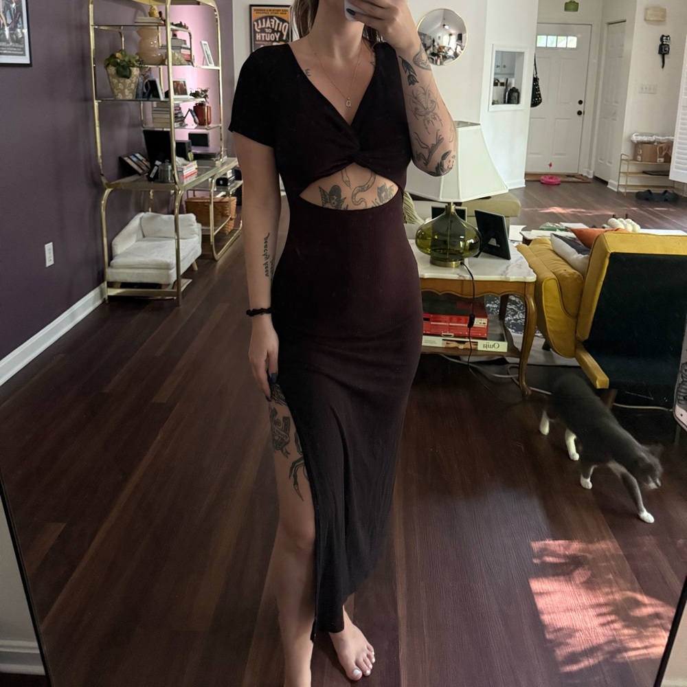 Tshirt cut out dress